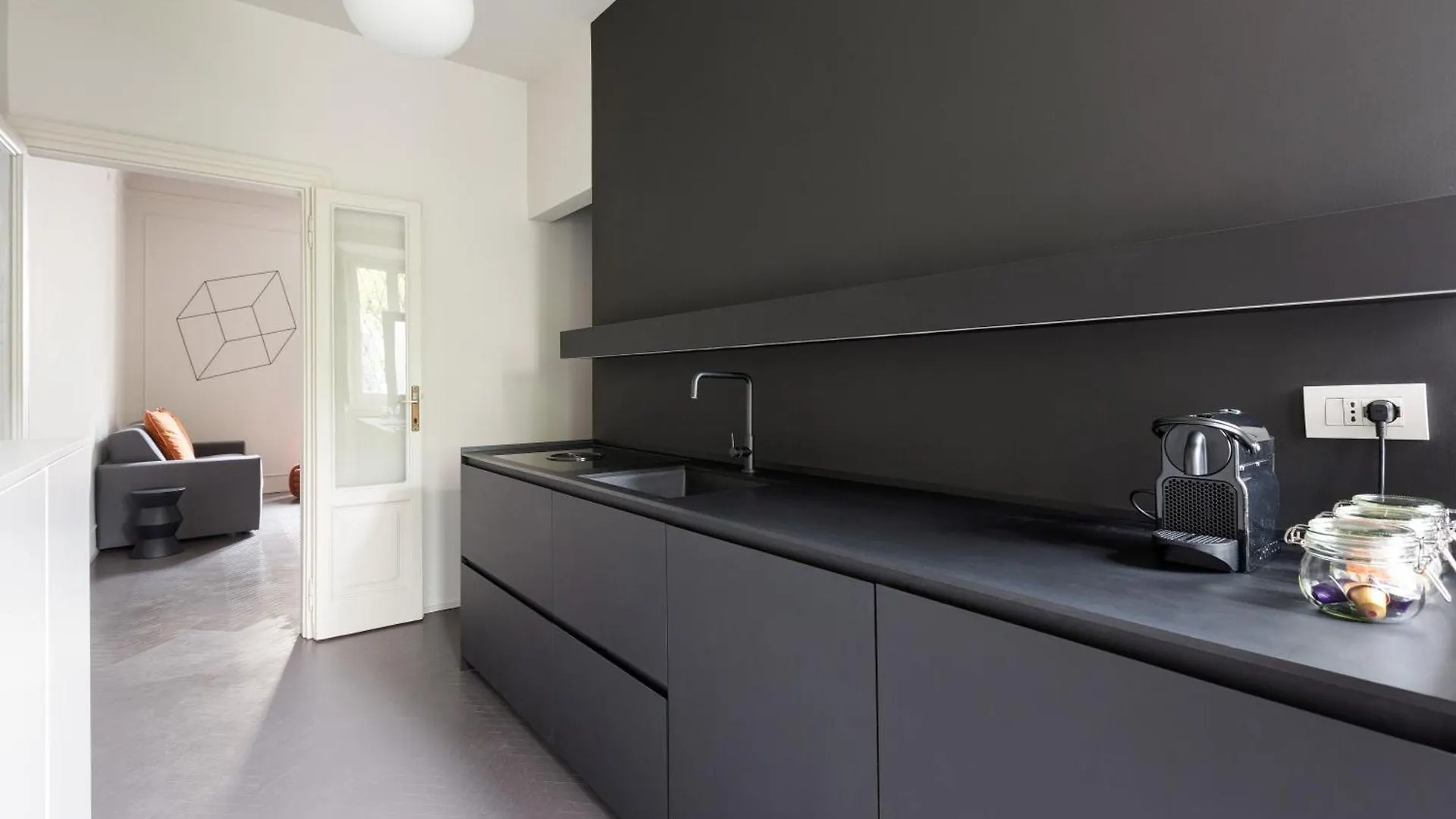 Brera Apartments In Porta Volta Milan