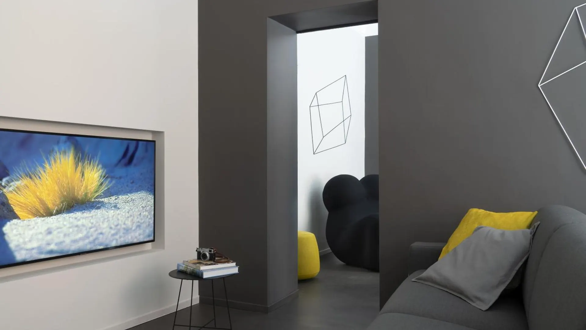 Brera Apartments In Porta Volta Milan Italy