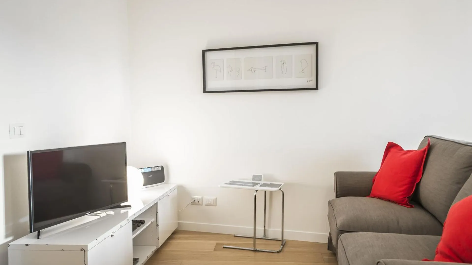 Brera Apartments In Porta Volta Milan