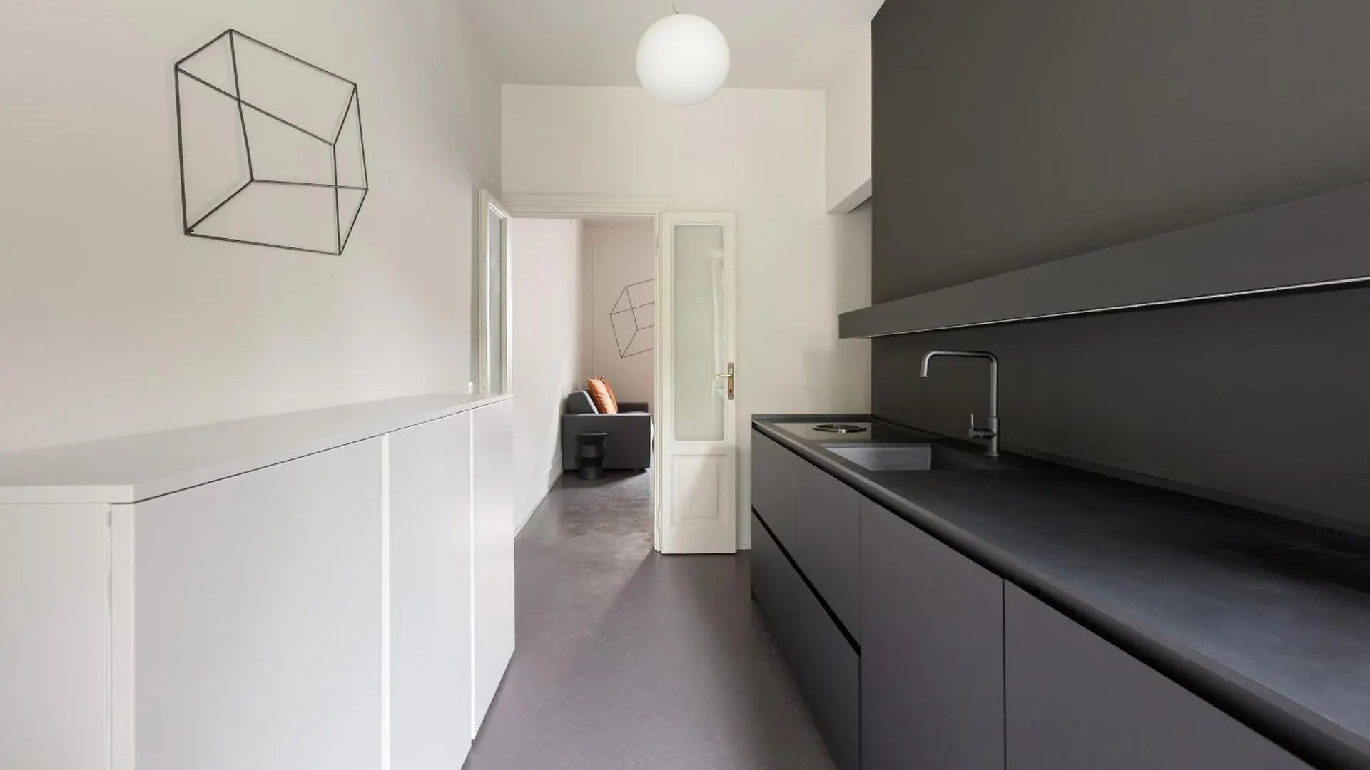 Brera Apartments In Porta Volta Milan